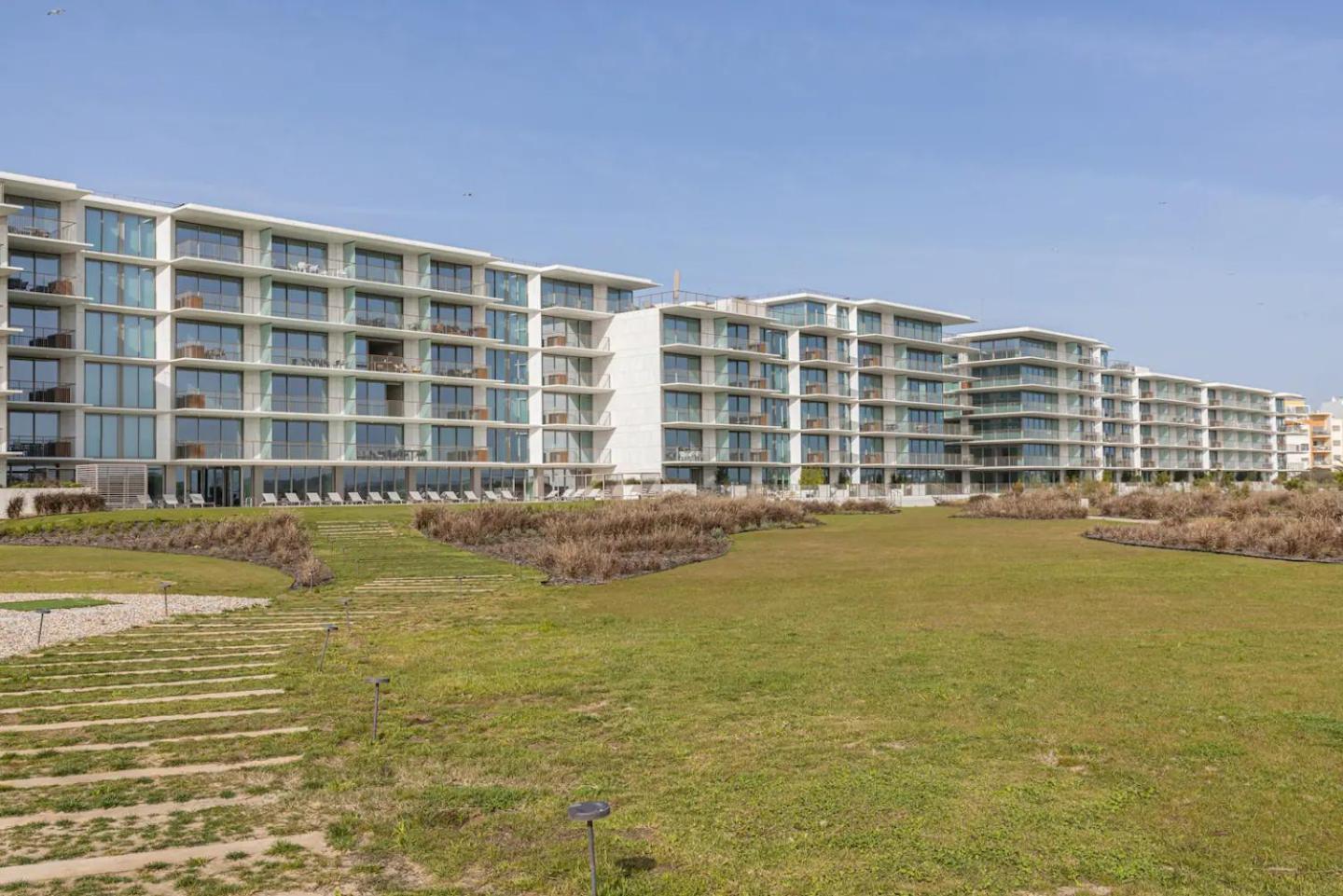Bayline- Beachfront And Pool Armação de Pêra Zewnętrze zdjęcie